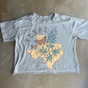 ⭐️5 for $20⭐️ Treasure and Bond Texas t shirt